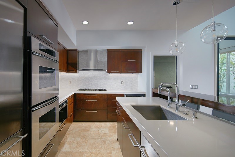 Corona del Mar South of PCH (CDMS) - Residential