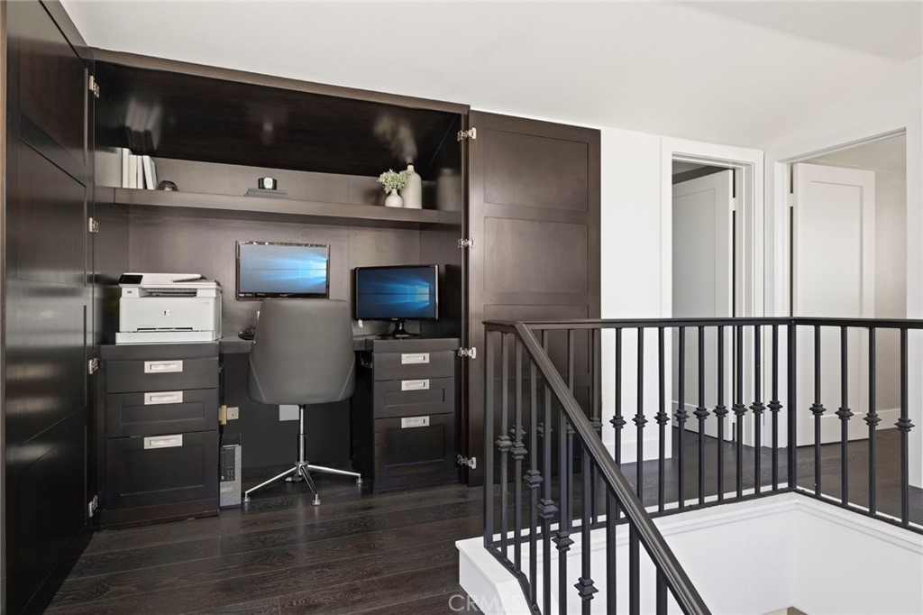 Corona del Mar South of PCH (CDMS) - Residential