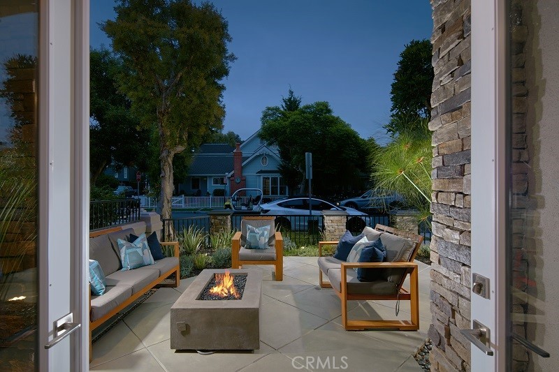 Corona del Mar South of PCH (CDMS) - Residential