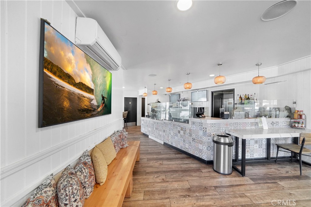 Balboa Island - Main Island (BALM) - Residential Income