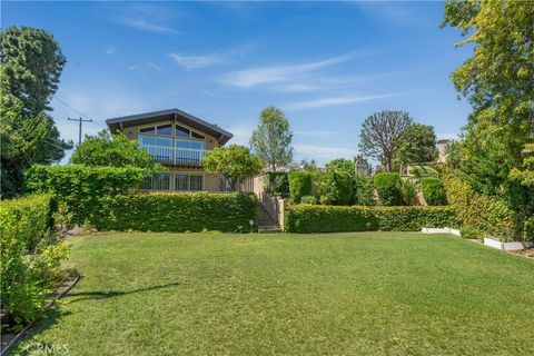 A home in Rolling Hills Estates