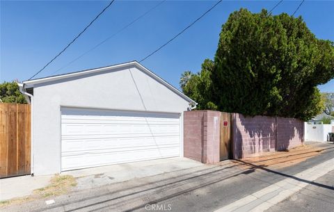 A home in Tarzana