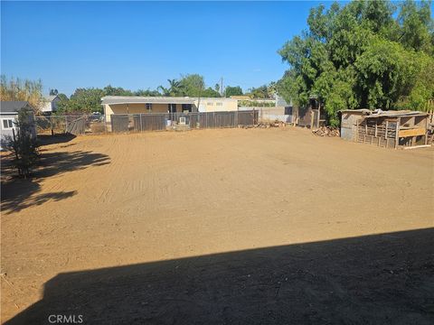 A home in Perris