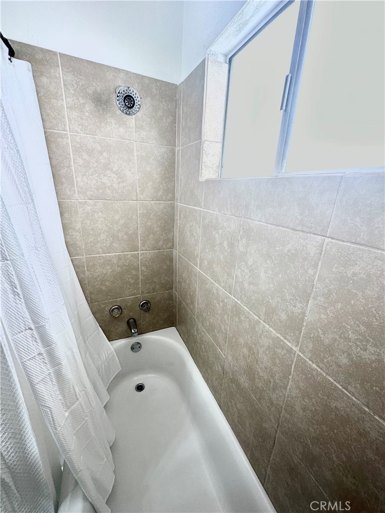 ,custom - Residential Lease