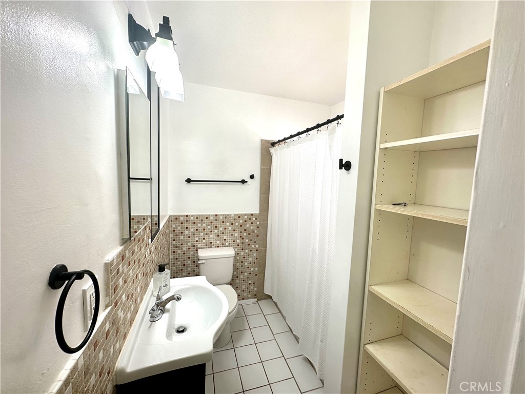 ,custom - Residential Lease