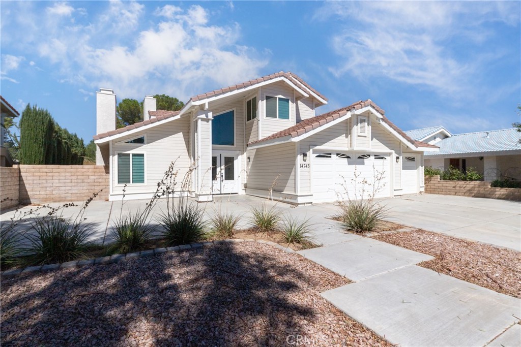 14743 BLUE GRASS Drive