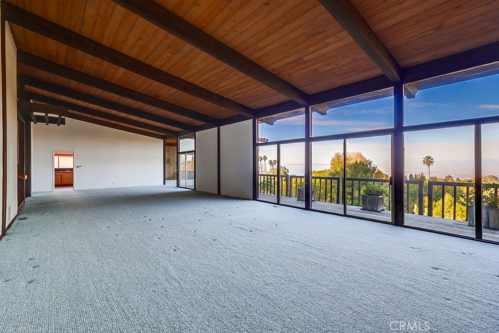 2229 Via Cerritos