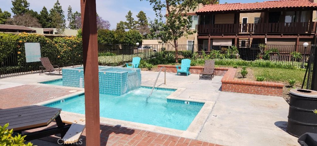 MacArthur Village (MAVL) - Residential Lease