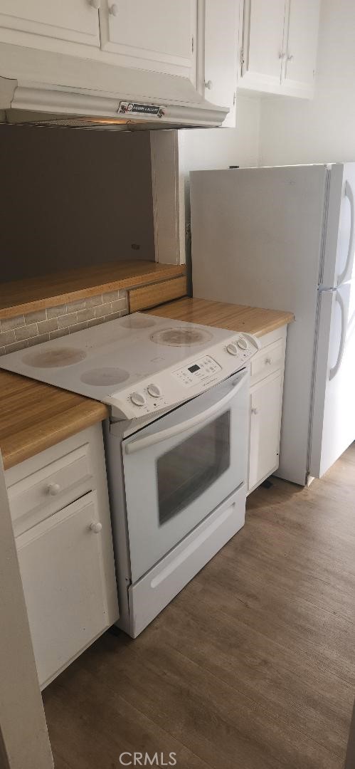 MacArthur Village (MAVL) - Residential Lease