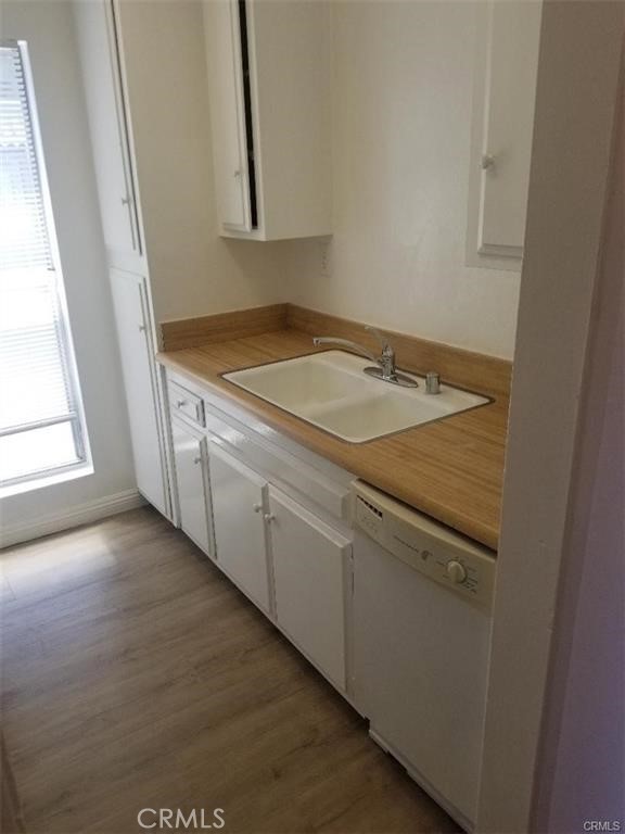 MacArthur Village (MAVL) - Residential Lease