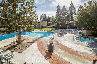 MacArthur Village (MAVL) - Residential Lease