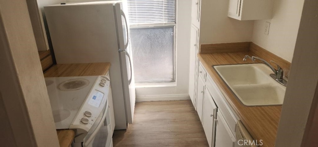 MacArthur Village (MAVL) - Residential Lease