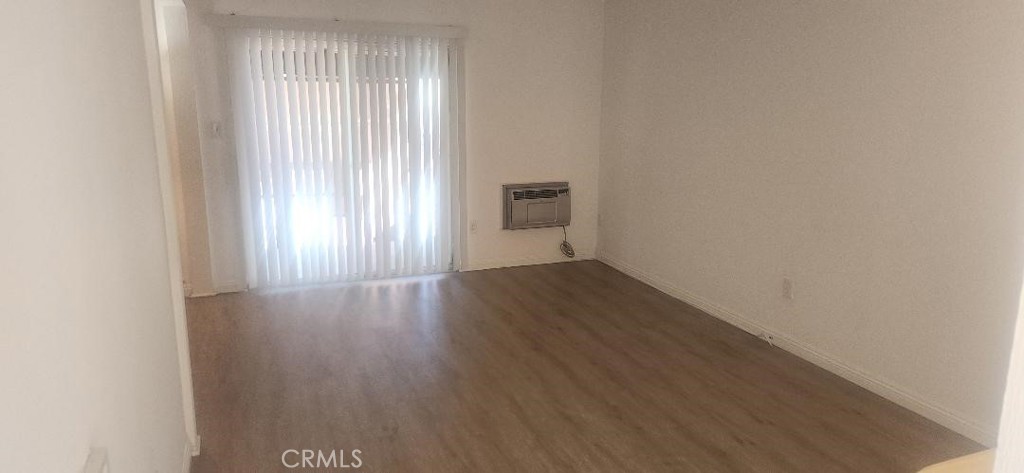 MacArthur Village (MAVL) - Residential Lease