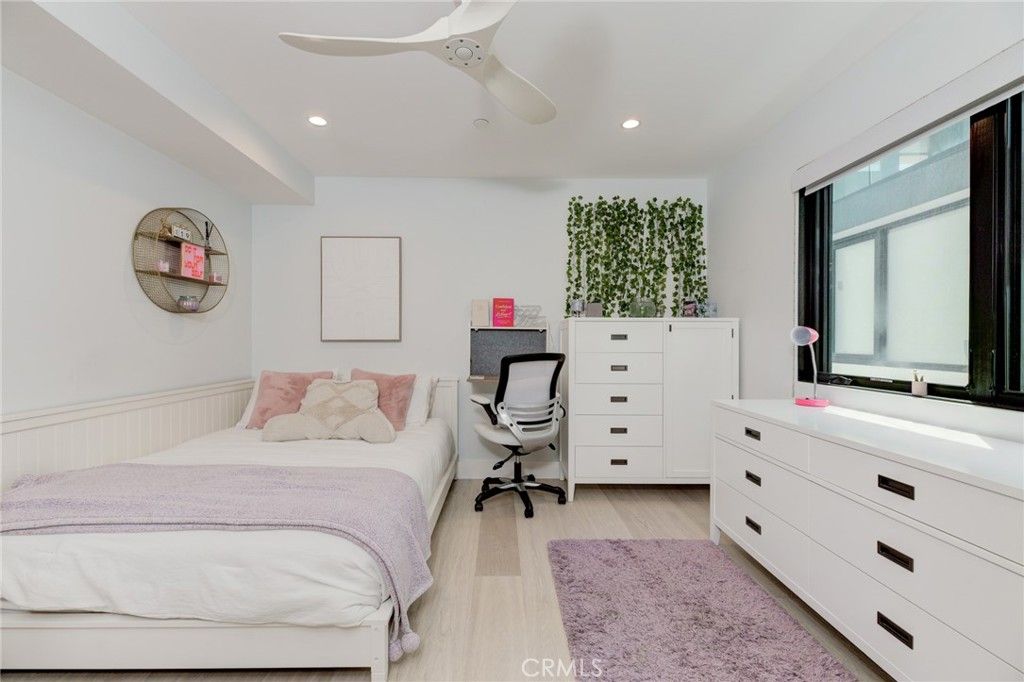 listing image 130729154348513091652