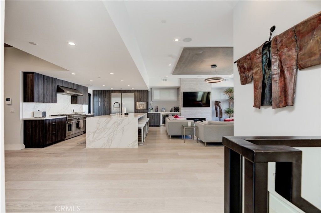 listing image 130726988971082961612