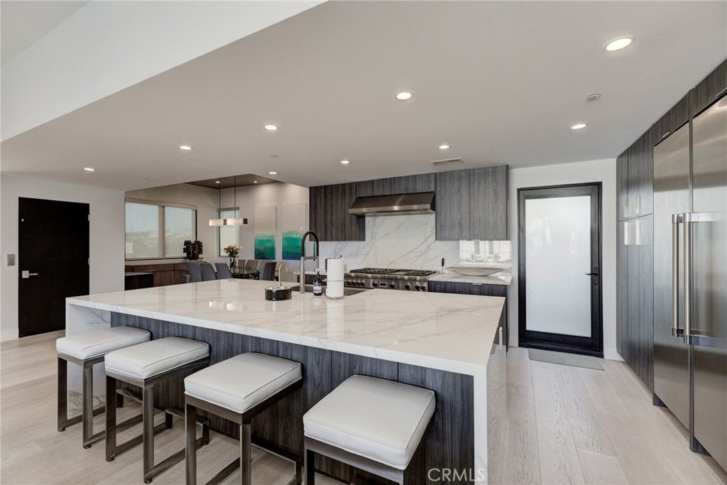 listing image 130721583326680212510