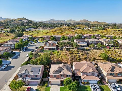 A home in Lake Elsinore