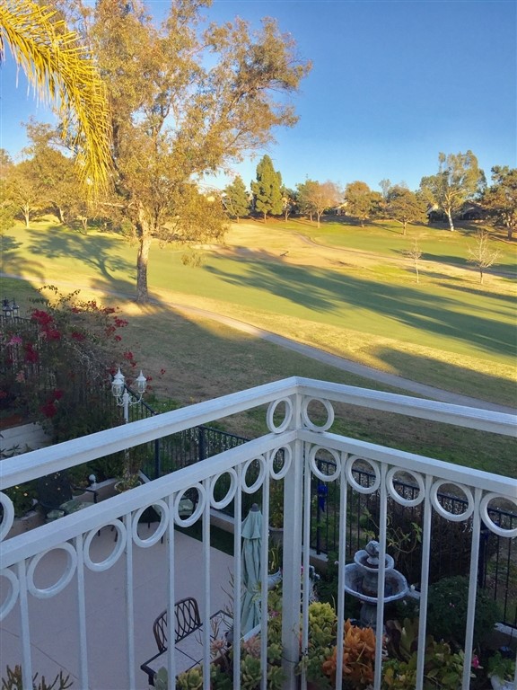 FULLY FURNISHED RENTAL HOUSE For Rent $3,900/MO. Home overlooks the Shadowridge golf course with panoramic views. Free parking, WiFi. Close to Oceanside and Carlsbad beaches, Legoland, shopping centers, grocery stores. Complex with community swimming pool and jacuzzi. 2 - 6 month minimum lease term required. Utilities not included. No pets allowed. Home is available now. Month to month lease up to a 6 month lease. Neighborhoods: Shadowridge Complex Features: , Sewer: Sewer Connected