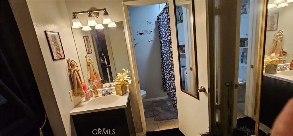 Long Beach, California 90805, United States, 2 Bedrooms Bedrooms, ,2 BathroomsBathrooms,Residential,Active,23542