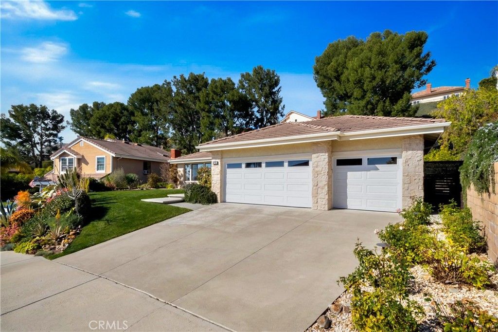 listing image 52