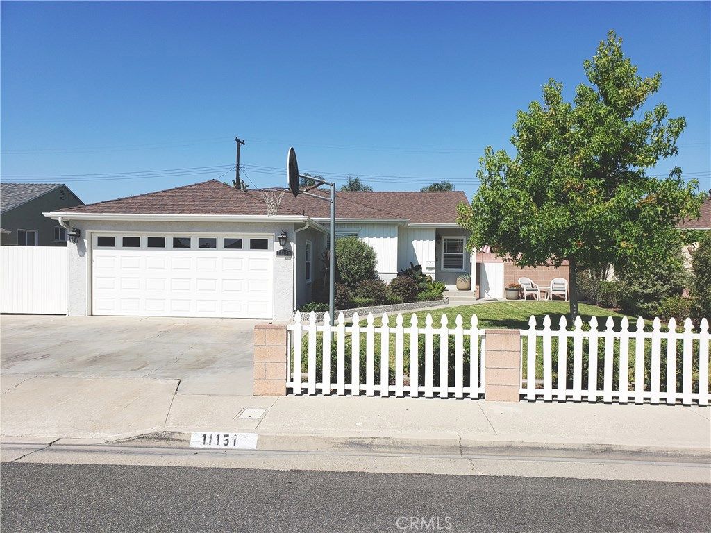 listing image 130728935001411000468