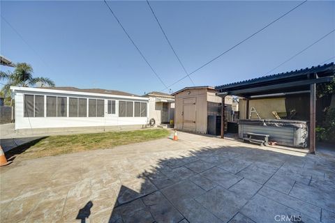 A home in Santa Fe Springs