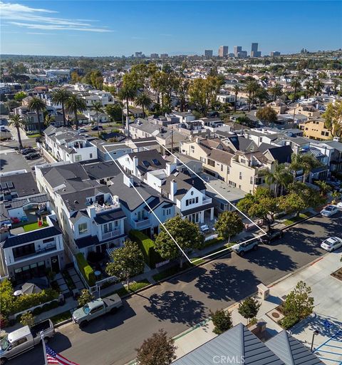 A home in Corona Del Mar