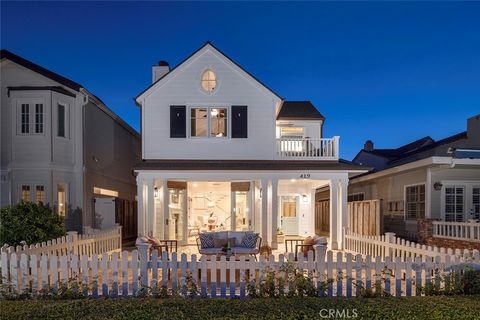 A home in Corona Del Mar