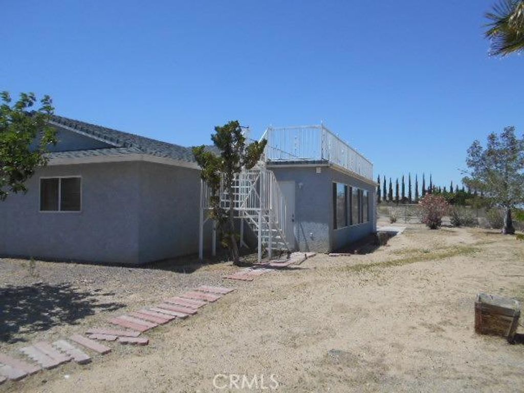 listing image 130724236447573805526