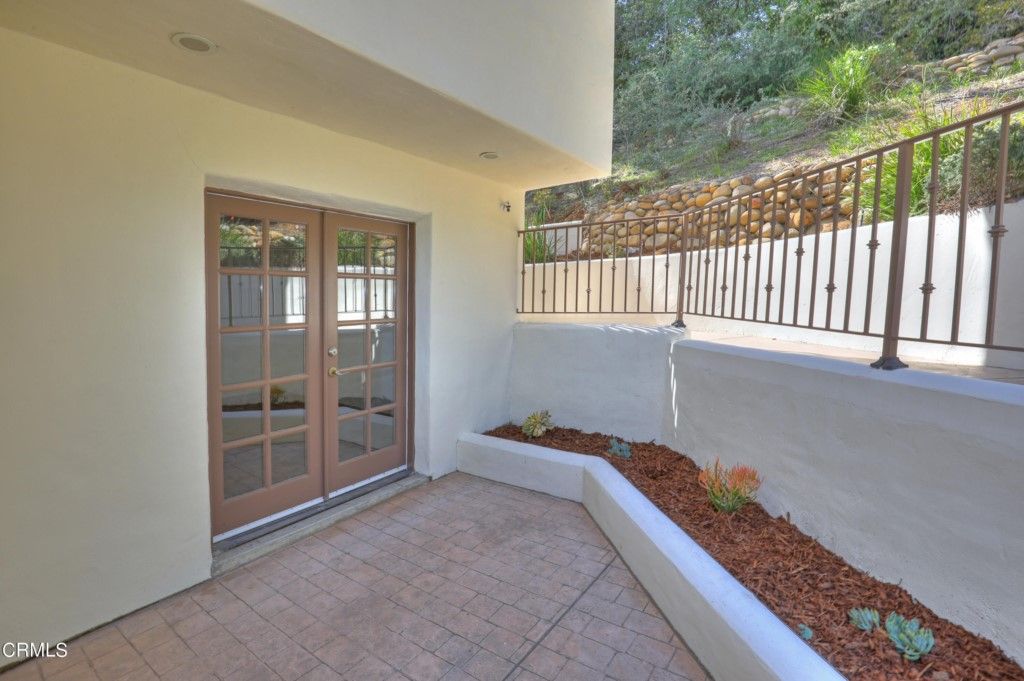 listing image 130722448431654694191
