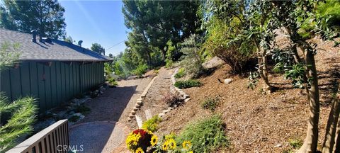 A home in North Tustin