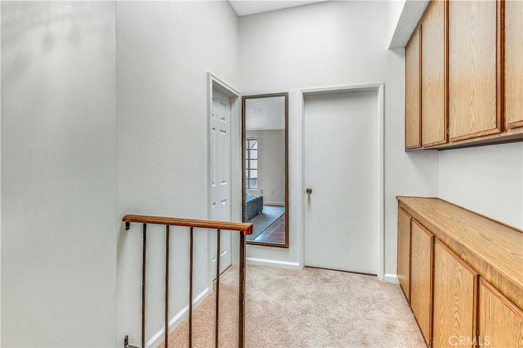 listing image 130723502777455756880