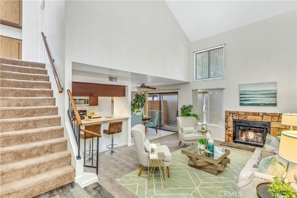 listing image 130729526439512020256