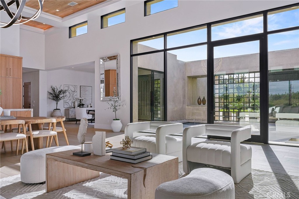 Rancho Santa Fe - Residential