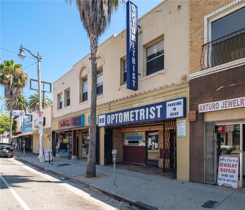 810 N Avalon Boulevard