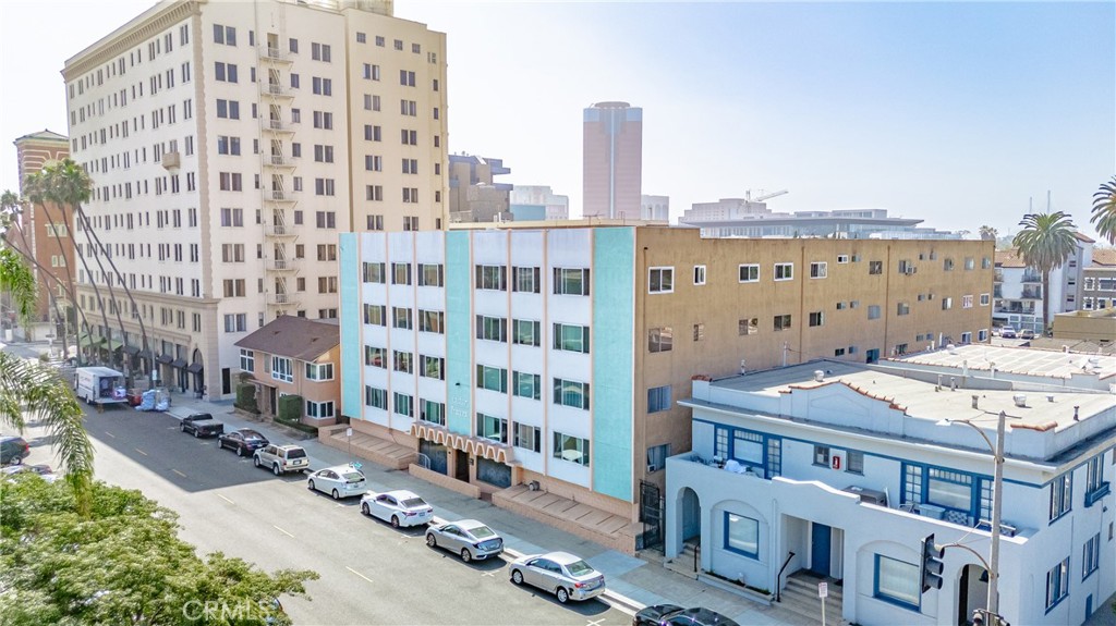 335 Cedar Avenue 410