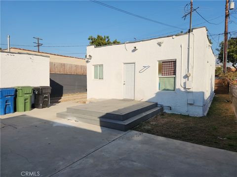 A home in Inglewood