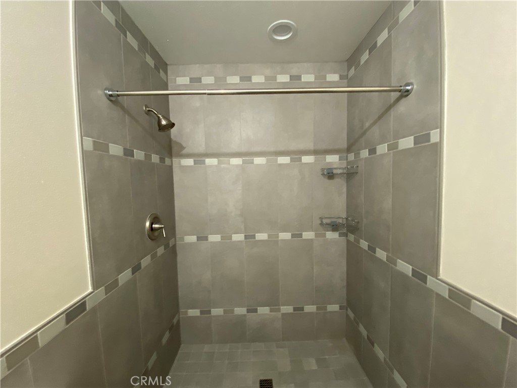 Downtown Area (DOWN) - Residential Lease