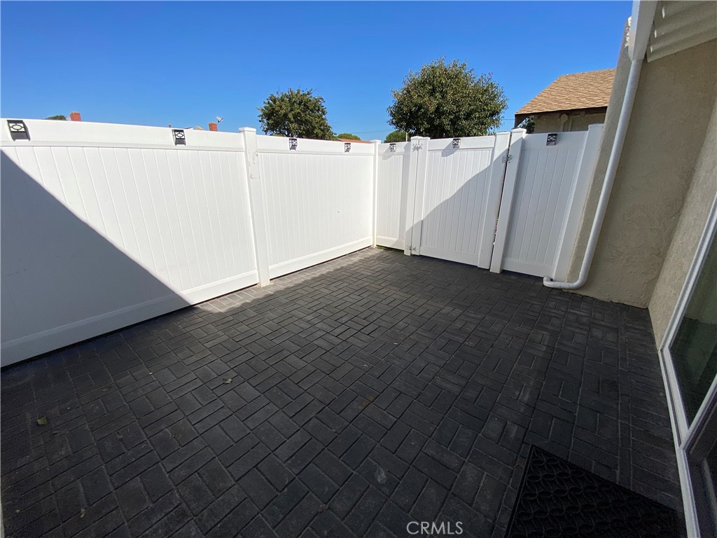 Downtown Area (DOWN) - Residential Lease