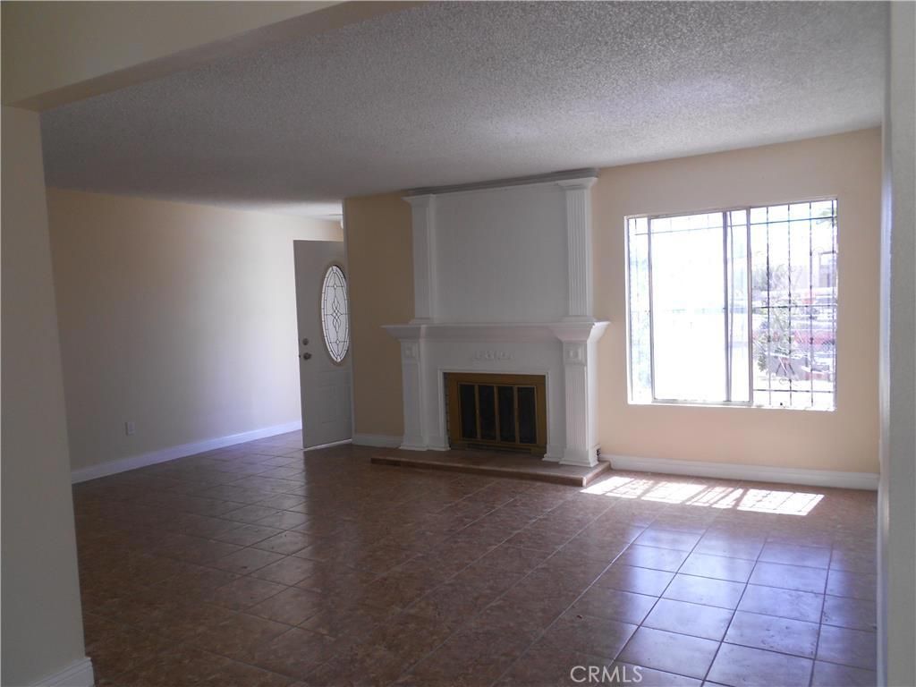 listing image 130728894474922160764