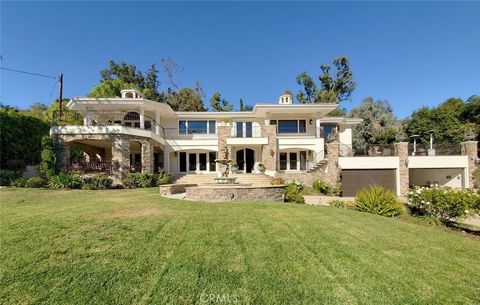 A home in Studio City