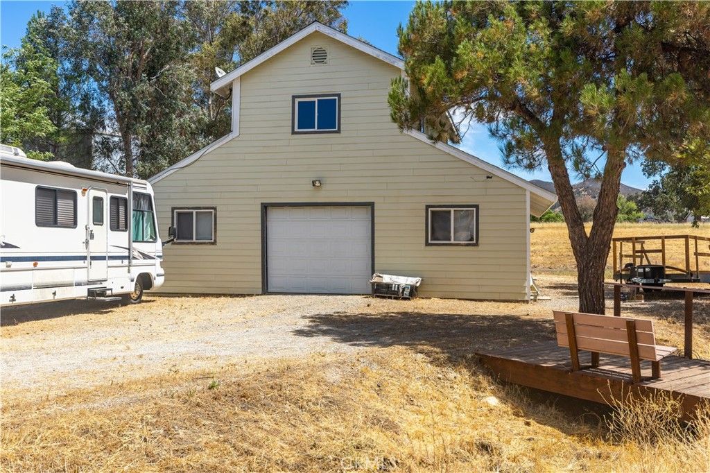 listing image 130721189406733829546