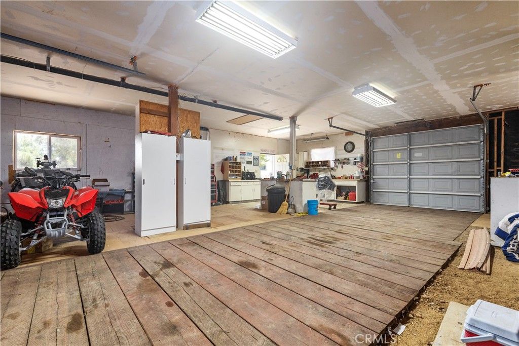 listing image 130721858495322805892