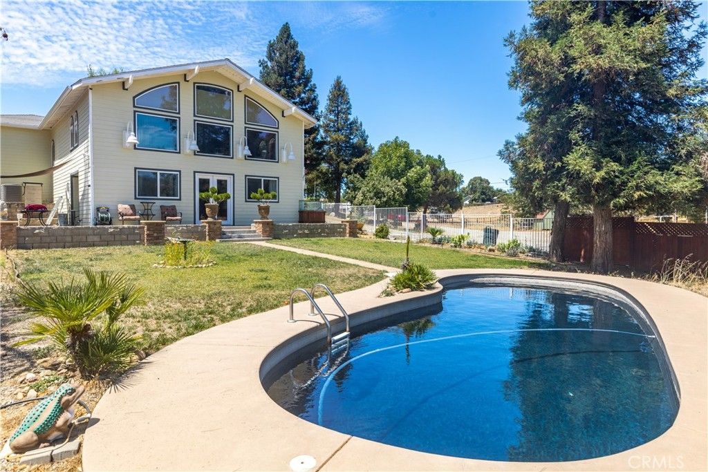 listing image 130725084960452815738