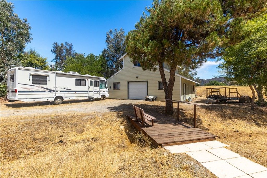 listing image 130724285150543990793