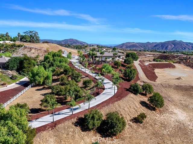42650 Calle Contento