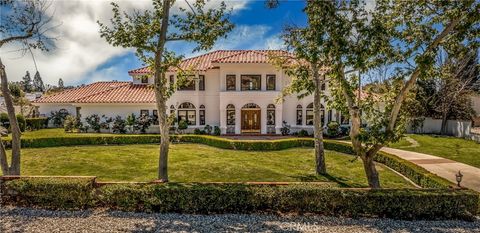 394 Independence Drive Claremont CA 91711