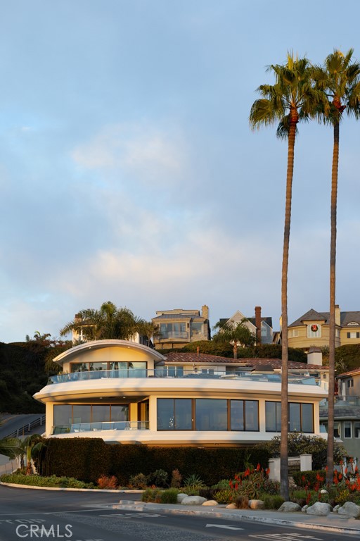 Corona del Mar South of PCH (CDMS) - Residential