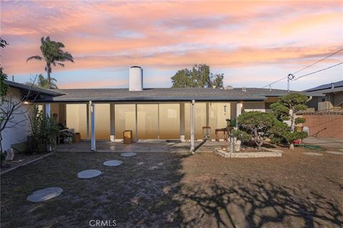 A home in Manhattan Beach