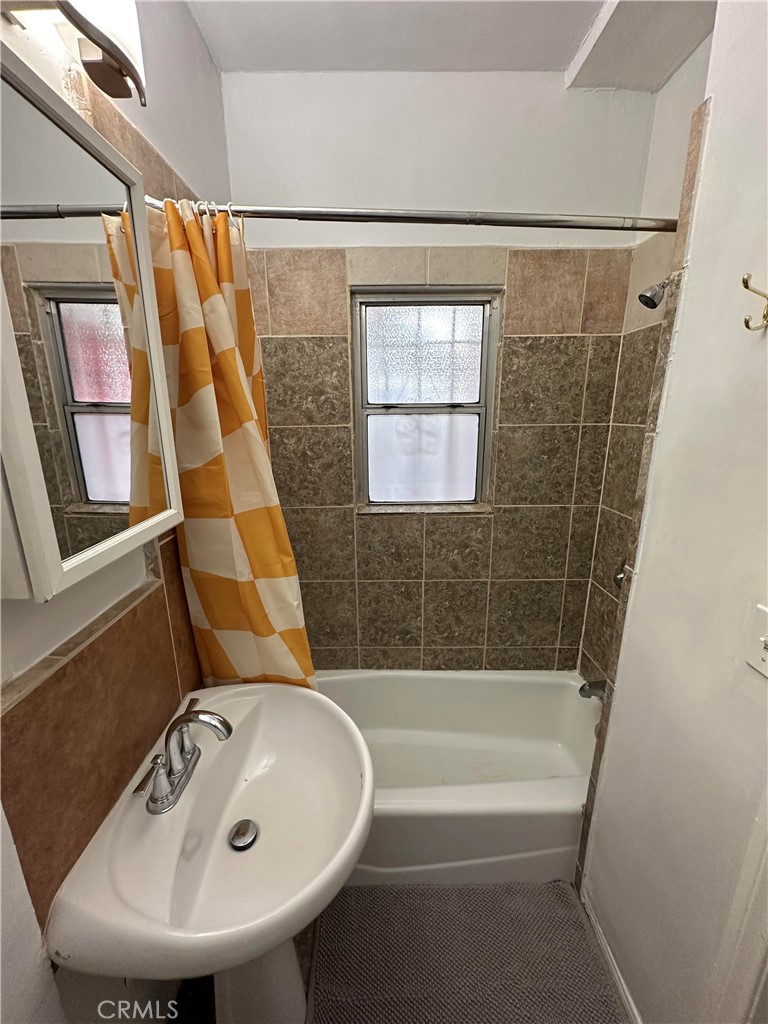 Alamitos Beach (AB) - Residential Income